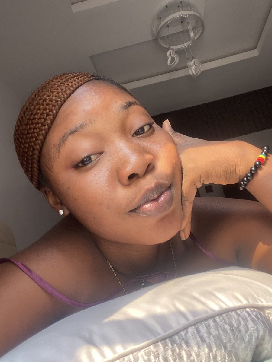 ADERONKE 🌺🌺🌺 tweet media