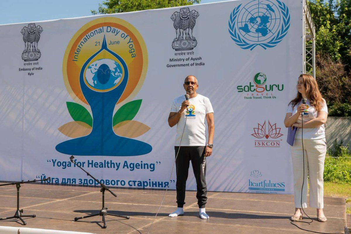 SerhiyFursenko's tweet photo. International Yoga Day is celebrated on June 21st on the summer solstice. It was launched by the UN in 2014. The 12th International Yoga Day was organised by the Embassy of India in Kyiv on June 21, 2026, in the school premises adjacent to the Embassy.
#InternationalYogaDay #yoga https://t.co/IPccnc4KoD