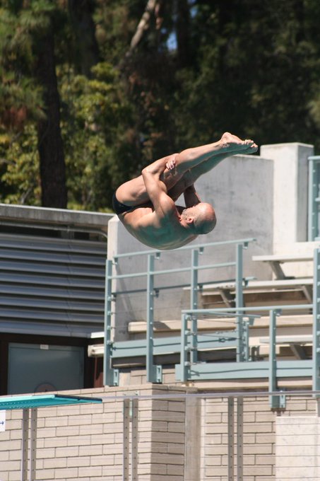Will - 4 pic. Missing my diving days ☀️💦 Masters Nationals, UCLA 2010 https://t.co/YmMKJotFmq