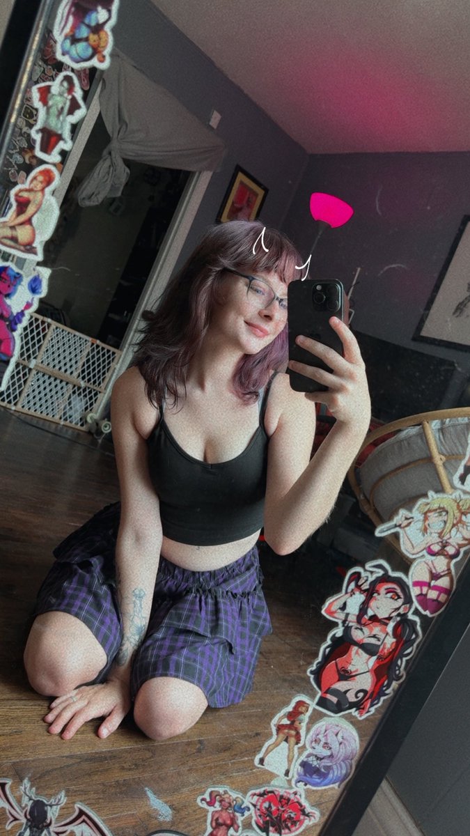 PandasObsession's tweet photo. Confession time… 👀

What’s your biggest weakness?

No wrong answers. I’m just… doing research. 🐼🖤 https://t.co/kfrGhK35zB