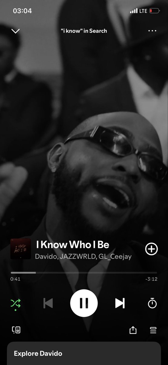 official_ifeade's tweet photo. After hustle na to hustle, na Davido get chi after hustle. @davido 
I know who I be!😡 https://t.co/t9Y6MHlISL
