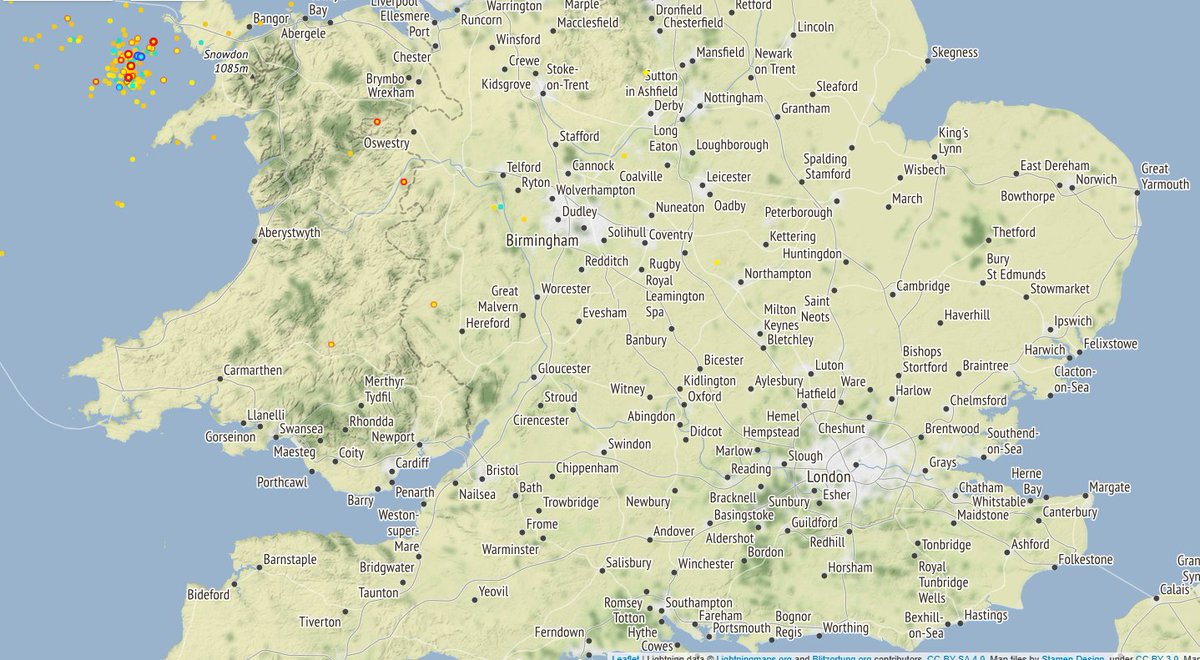 LeytooonWeather's tweet photo. England and Wales have got some heavy rain England mainly having it by Salisbury and Winchester with the odd lightning strike.

Wales have some quite patchy heavy rain along the border and some along the south coast line of wales, these again having an odd strick or two. 

However, just off the coast of NW Wales there is a band of quite heavy rain with quite a few strikes per minute. 

Rest of tonight the odd chance for a few thunderstorms to develop in England and Wales however chances are quite low it will turn into anything major.