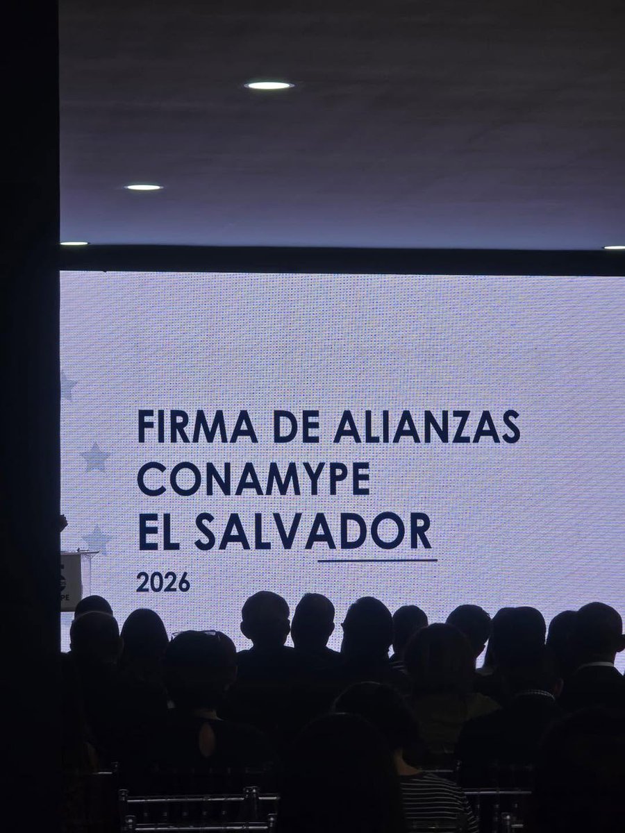 AuthenticDocapp's tweet photo. En AuthenticDoc nos enorgullece formar parte de las 34 empresas que suscribieron una alianza con CONAMYPE para impulsar el crecimiento y la transformación digital de las MYPE salvadoreñas.
#AuthenticDoc #CONAMYPE #TransformaciónDigital #FirmaElectrónica #MYPE #ElSalvador https://t.co/U2axmDRB5O