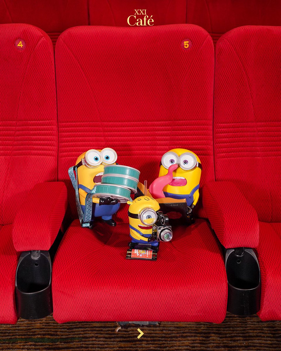 cinema21's tweet photo. Kalau lihat yang kayak gini, rasanya sulit ditolak ya~

Hadir eksklusif di XXI Café: 
1. James Sipper Cup Package — Rp400.000
2. Henry Spellbook Popcorn Bucket Package — Rp450.000
3. Henry Popcorn Bucket Package — Rp500.000
Setiap paket sudah termasuk Popcorn Salt (Kidz) dan Soft Drink (S).

Scroll buat info lainnya 👇🏻

#NontonASIKdiXXI #JajanASIKdiXXI #MinionsdiXXI