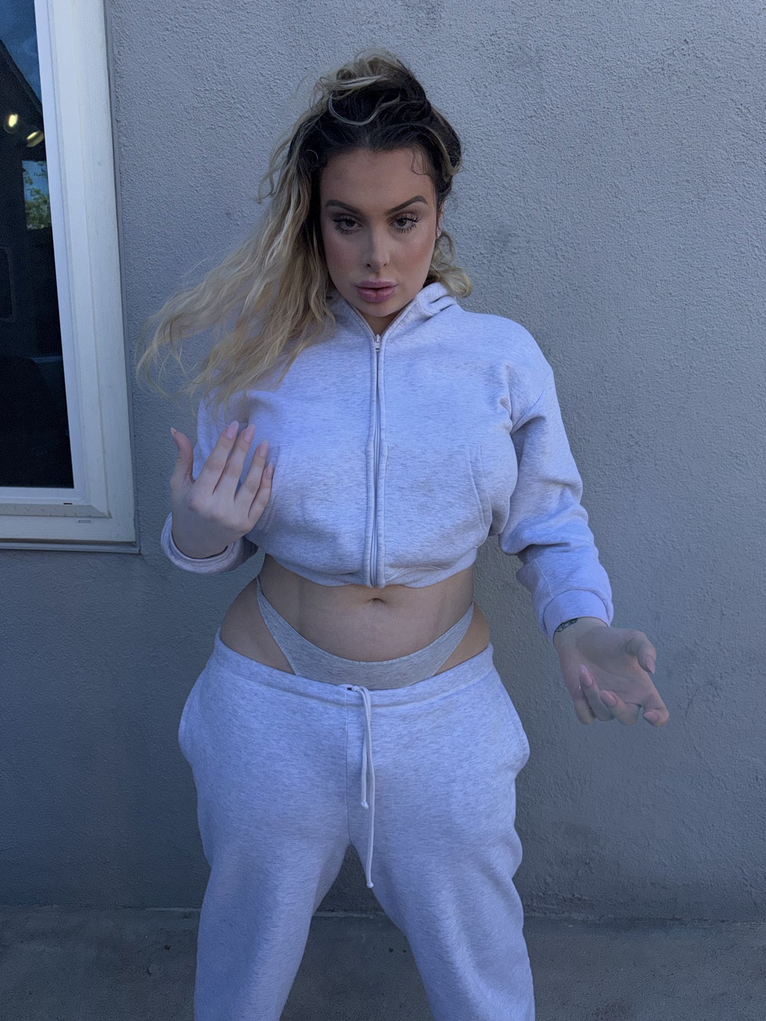 1 pic. Into butt stuff? 👉🍑👈💓 https://t.co/yw61wmN2Qg