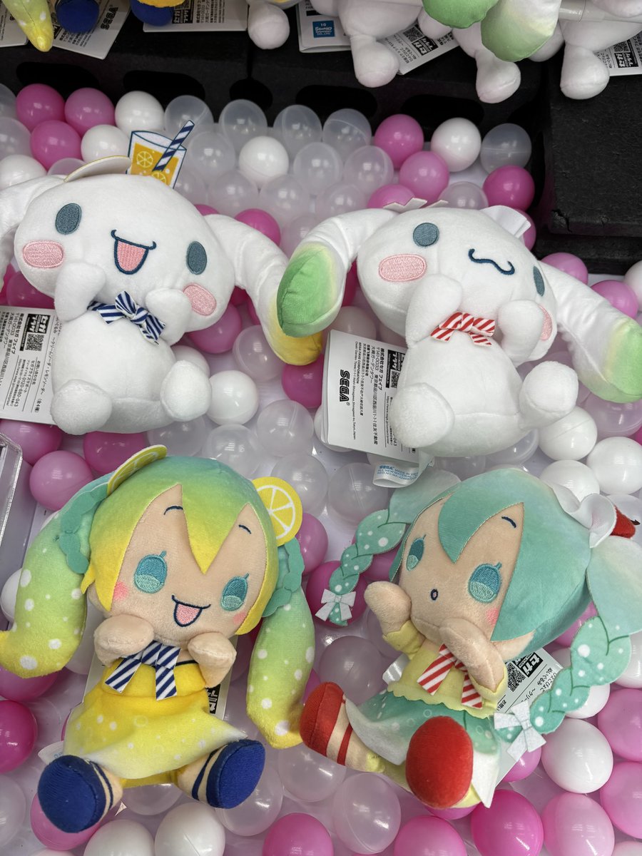 ⭐︎入荷情報⭐︎ 初音ミク×シナモロール ぴょこぴょこ ぬいぐるみ