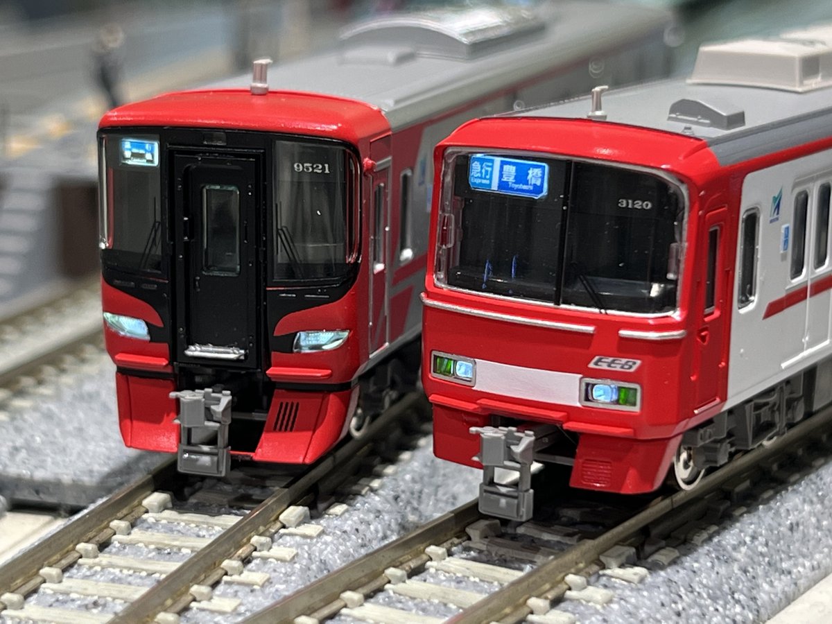 特製完成品売り場に名鉄9500系6次車+3100系3次車(9521F+3120F) 6両編成