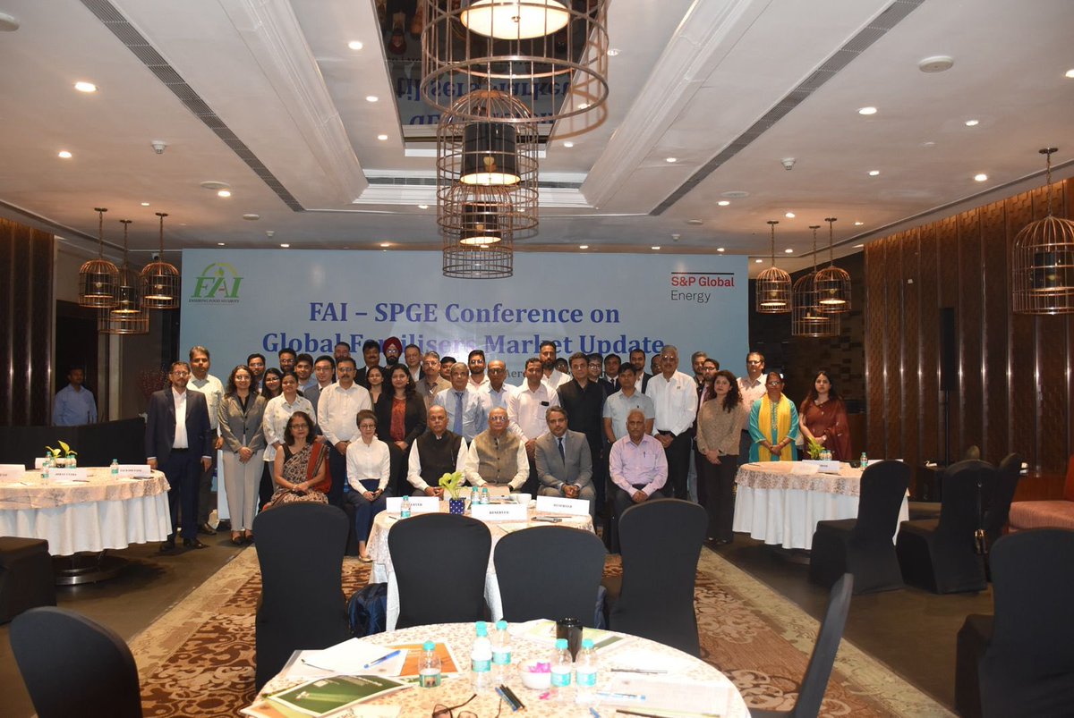 AVFCCL_ASSAM's tweet photo. AVFCCL remains committed to adopting global best practices & leveraging industry knowledge for the successful implementation of the project.
#AVFCCL #FAI #SPGlobal #FertiliserIndustry #EnergyTransition #GreenHydrogen #LowCarbonAmmonia #LNG #Sustainability #NewDelhi https://t.co/LodLI2gg7N