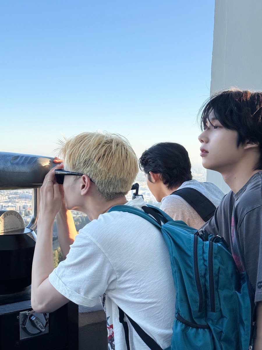 officialTheWind's tweet photo. 🐕 https://t.co/bjvr84tq90