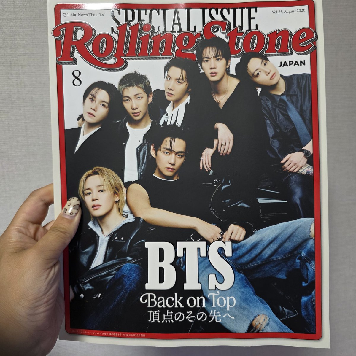 miccyo0613's tweet photo. 届いた🙌
30ページくらいの特集✨じっくり読まなきゃ！
#RollingStone_BTS https://t.co/o9lbX5C1UV