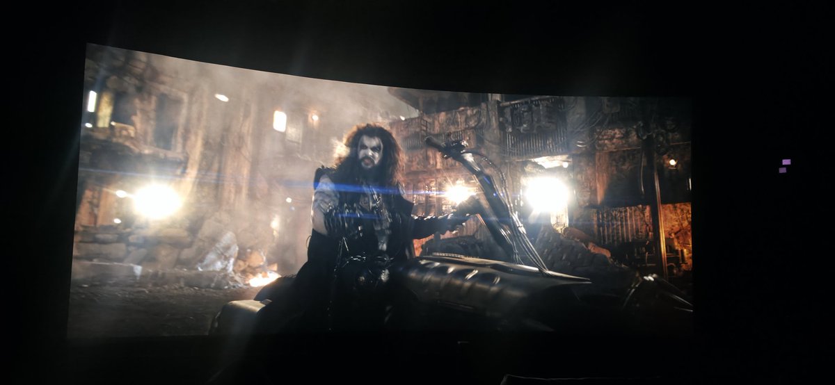 TweetahFuller98's tweet photo. I liked this movie. It's lowkey a one-and-done, but regardless this was pretty fun to watch. Supergirl &amp; Lobo were W's! Lol the only thing that threw me off was one of Kara's big emotional parts becuz of that dang Kal-El Message.🙃 #DC #Supergirl #Lobo #Superman #Krypto #WB #DCU https://t.co/tqqwfMTPdb
