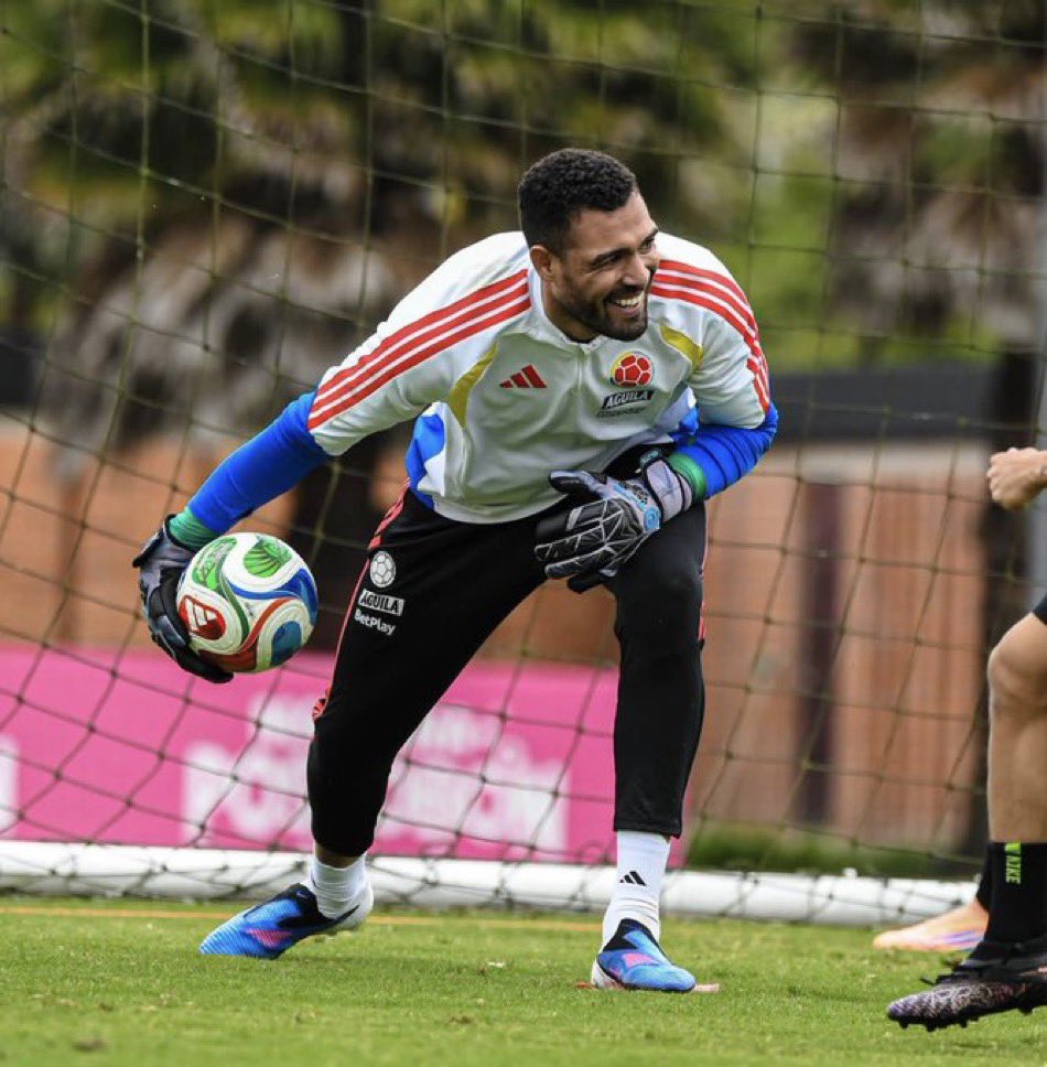 Nicoambrogi's tweet photo. Álvaro Montero es nuevo refuerzo de Boca https://t.co/HSOVhqEWWr