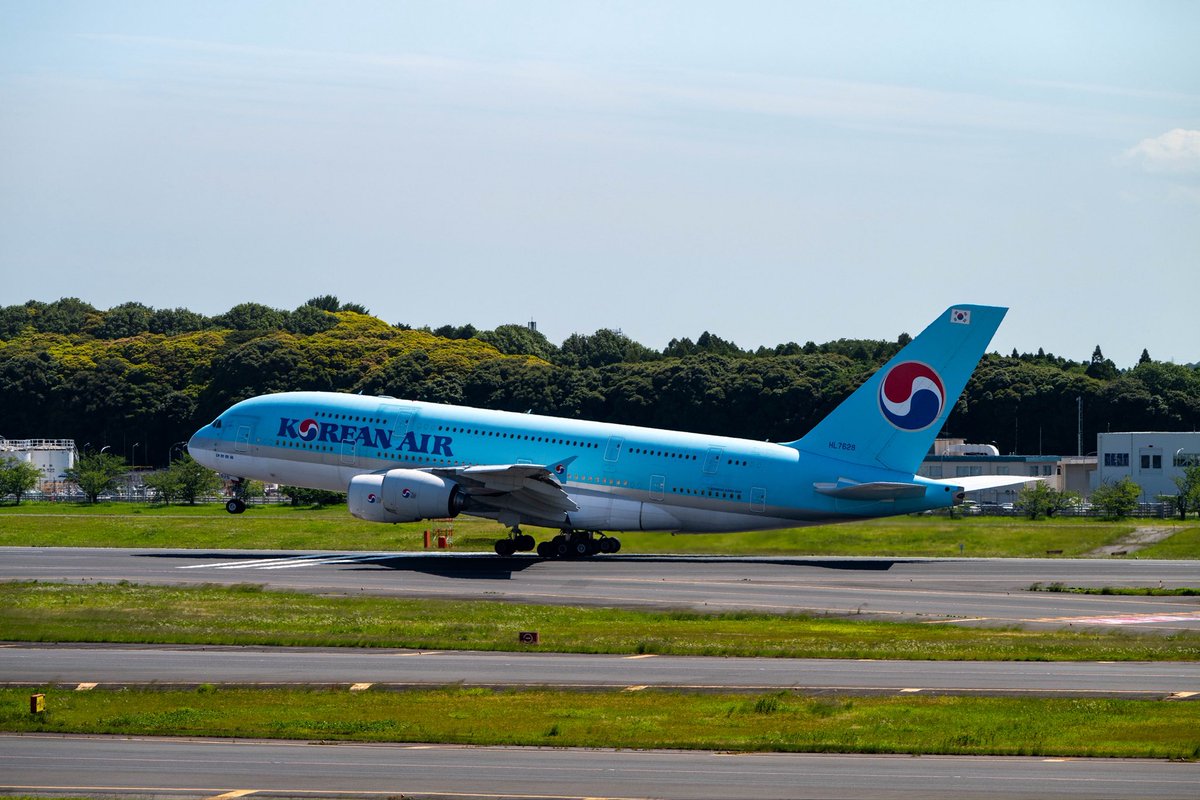 akibanote2jin's tweet photo. 大韓航空
Airbus A380-861
HL7628
#成田空港
#naritaairport
#koreanair
#skyteam https://t.co/GfIQ3q9mka
