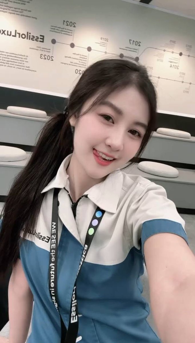 นายพรานจ๋า หมีมาแล้ว tweet media