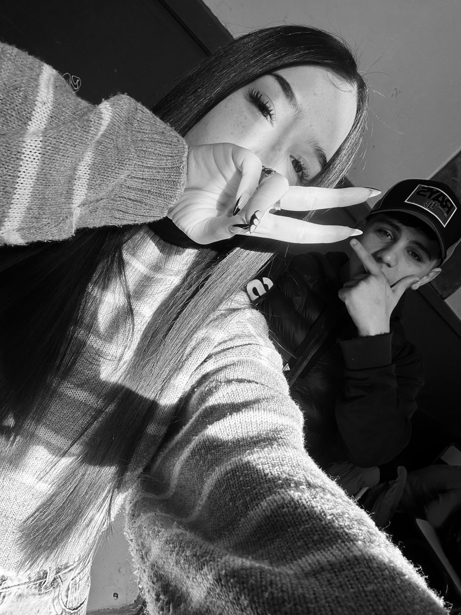 almipiccolo_'s tweet photo. en tan poco tiempo te convertiste en el mejor amigo que puedo tener, gracias por escucharme y acompañarme siempre. te amo gordo, siempre con vos🤍 https://t.co/EZzHwbEhUY