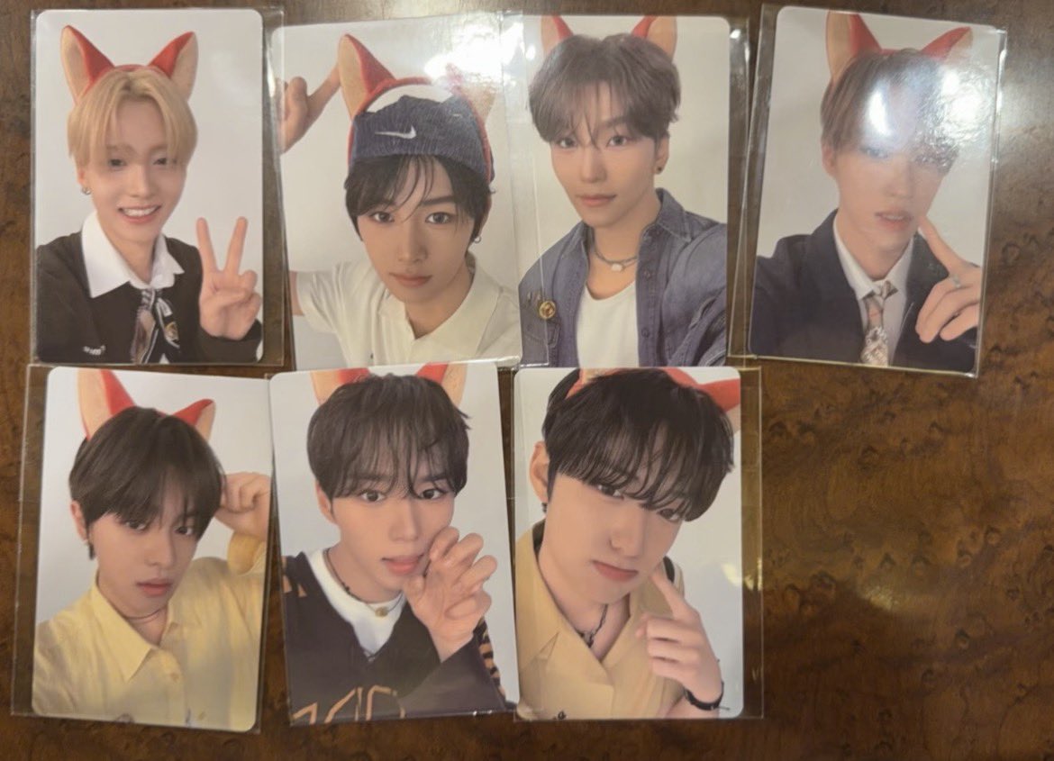 leowondiary's tweet photo. The boys’ fox photocards are so cute ㅠㅠ https://t.co/VNUnuNrDVW