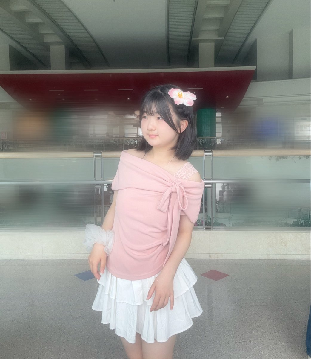 ___s09ntk_'s tweet photo. 今日は修学旅行の最終日🌺
空港✈️でタコスと沖縄そば食べました.ᐟ.ᐟ

これから東京🗼に戻ります⋆˙⟡

#修学旅行 #飛行機 #sjk #思い出 https://t.co/SPhJ7nXB50