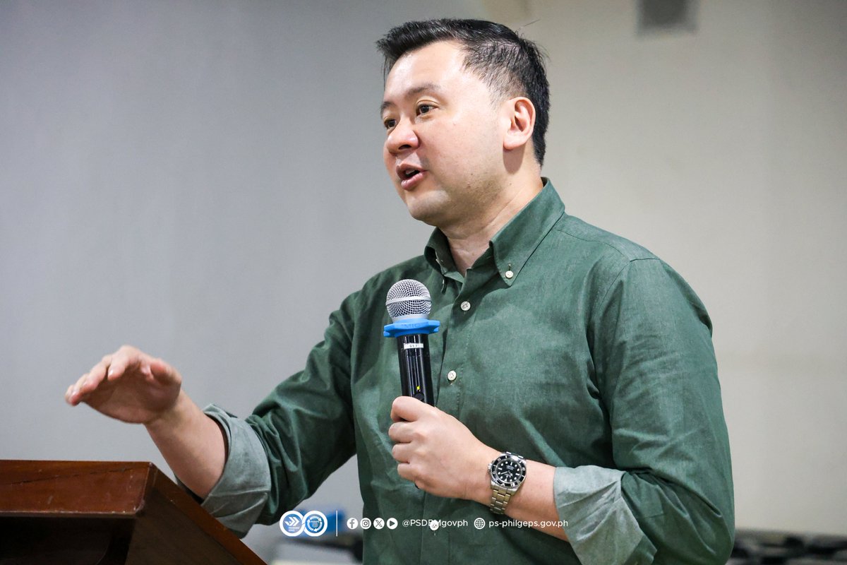 PSDBMgovph's tweet photo. #PSnaps: Sustaining a supportive and appreciative workplace, the @PSDBMgovph held the 2026 Celebration Recognizing the Role of Father Figures in Responsible Parenthood and Family Well-Being on June 18, 2026, at the PS-DBM Main Ofc in Paco, Manila.
📌READ:
https://t.co/IV5nvztR1O https://t.co/FUHog8co4h