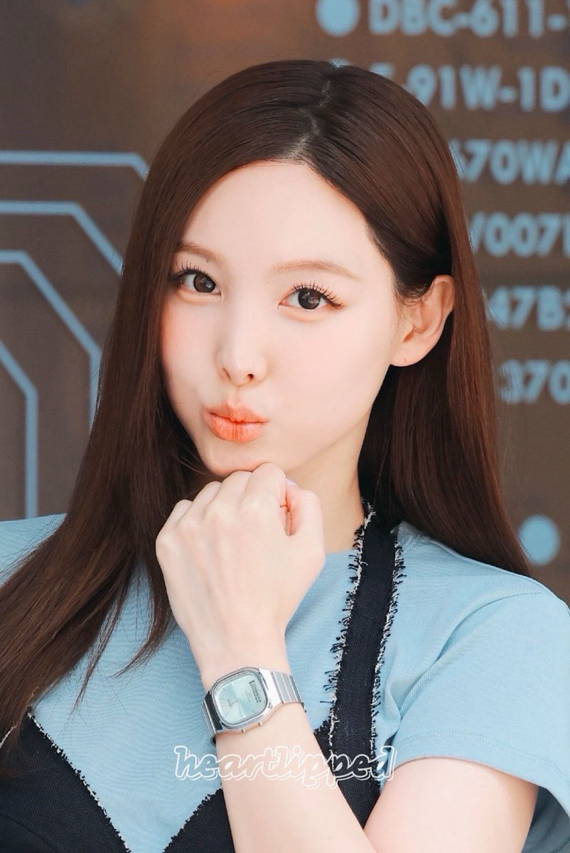 heartlipped's tweet photo. 260626 플뷰 #나연 #Nayeon #ナヨン #TWICE https://t.co/HEdLkdyp8p