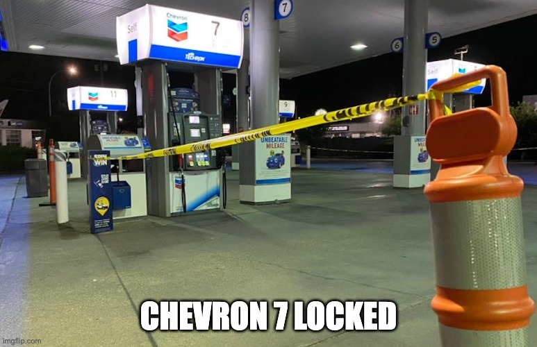 limeunfiltered's tweet photo. Day 3 of asking @Chevron to tweet or comment #savestargate. Did you know Stargate runs entirely on chevrons too? Seven of them and you've got a stable wormhole. https://t.co/eJ7OjGZ5J4