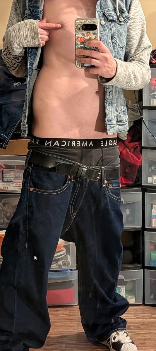 SkankstarX's tweet photo. Levi Sag My bad =3

#baggyjeans #sagger #sagging #gaysagger #gayjeans #gayboxers #boxershorts #sagger #saggingpants #saggingjeans #gayunderwear #gayhot #saggers https://t.co/b8Q2Xgvt1H
