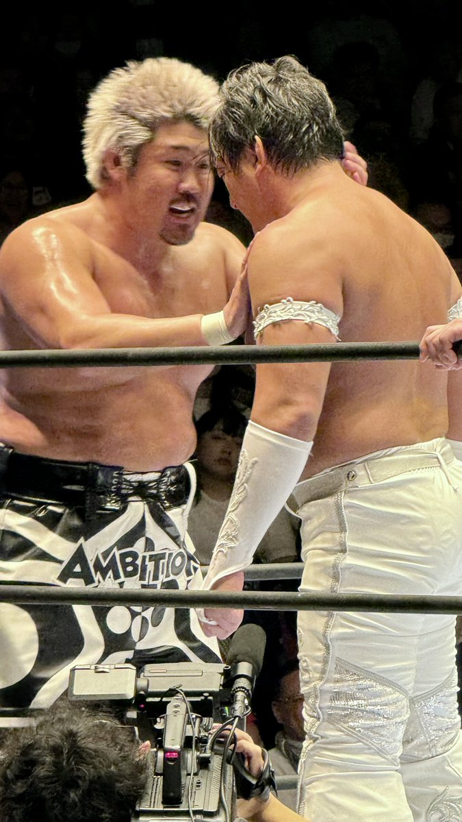 AriNJPW_LTJ's tweet photo. 2026.6.23
🦁Road to G1
後楽園ホール

このシーンもたまらなかった🥺

#njpw
#G1Road
#本隊
#UBCo.
#タイチ選手
#Yuto-Ice🧊選手 https://t.co/rXgbTTNG2f