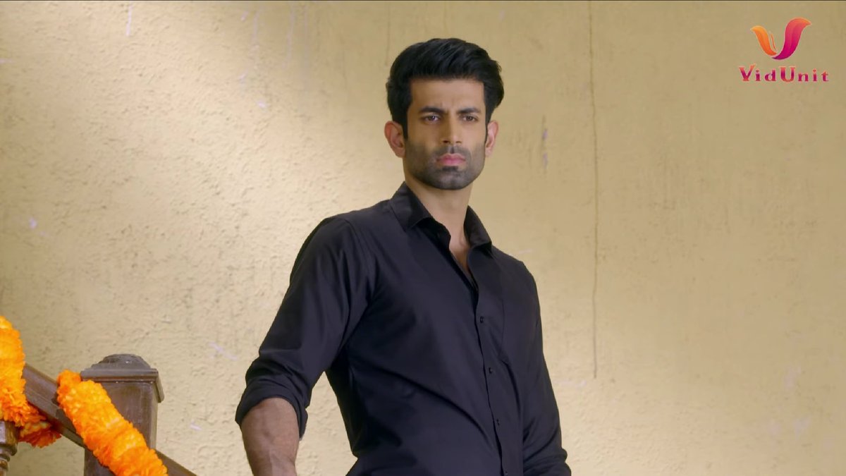 AnjuMaanManiac's tweet photo. #NamikPaul #ShravanMalhotra #EkDujeKeVaaste #EDKV Episode 118
https://t.co/xtio7bzbE6 https://t.co/E4kYNpuEvn