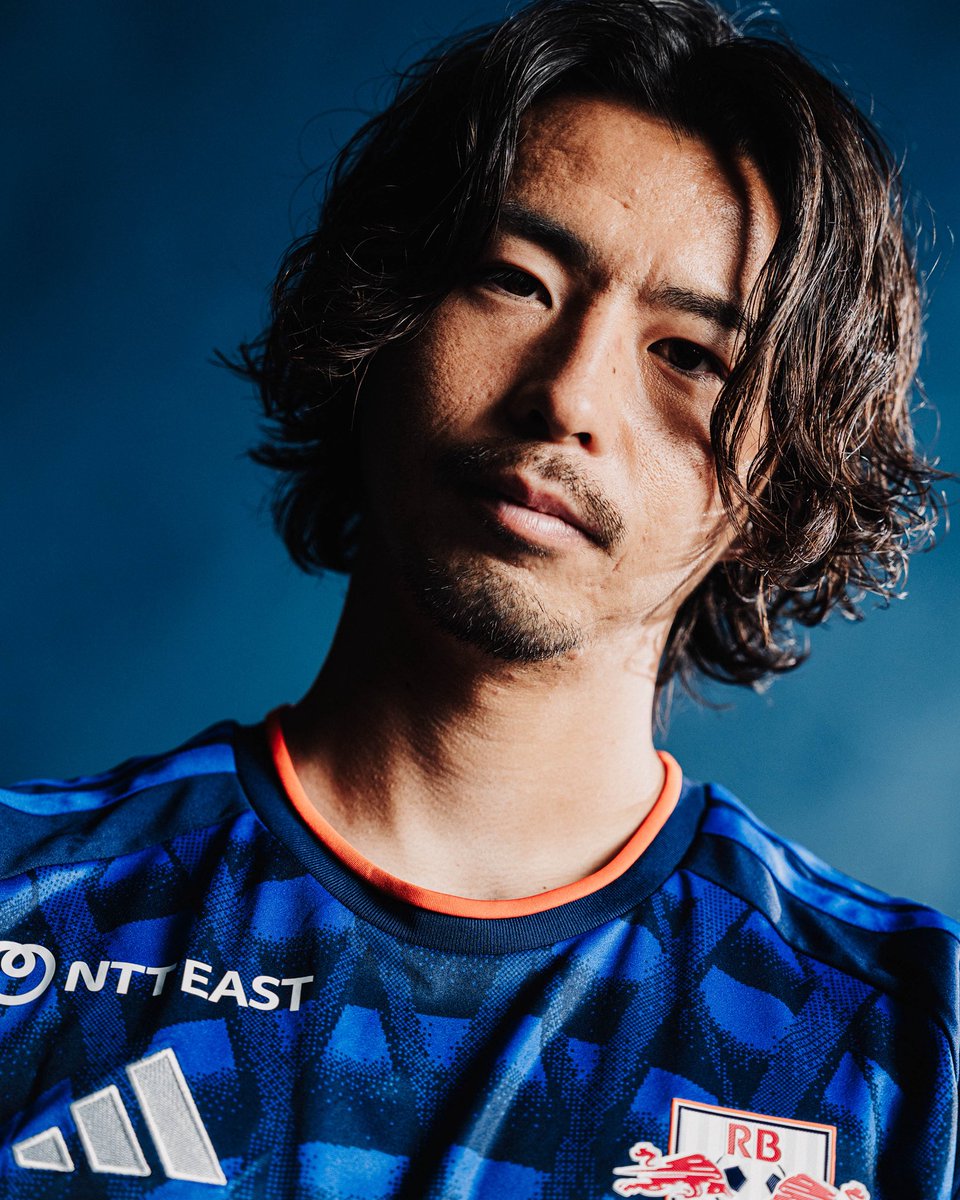 𝑵𝑬𝑾 𝑲𝑰𝑻 𝑷𝑶𝑹𝑻𝑹𝑨𝑰𝑻📸 7️⃣ #小島幹敏 3️⃣7️⃣ #関口