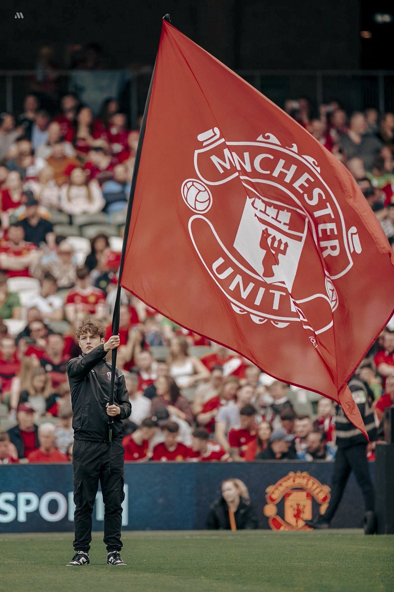 ChoffysRed's tweet photo. New day, new chance to chase what matters. Whatever didn't work yesterday doesn't define today.

Small steps, consistent effort, steady growth. that's how anything worth having gets built. Keep showing up. ☕🔴
#MUFC https://t.co/nGPo911J7T