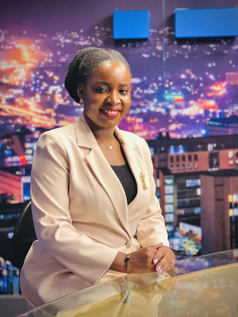 bettymudondo03's tweet photo. Your morning deserves more than just an alarm clock. ☕📰
Wake up with me on @93.3 KFM as we unpack the biggest stories making headlines in Uganda and around the world.
Tune in and let’s make sense of the world together. 📻
#Kfm news #MorningNews #RiseAndShine https://t.co/0gxnF2uq3r