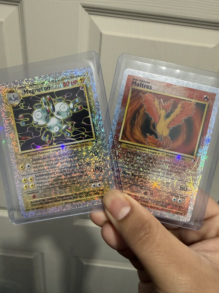 SlowpokeMaster_'s tweet photo. @PokemonJosh2886 Absolutely love the LC reverses, I can’t take people seriously that hate on these. I can understand preference but no need to disrespect them. I saw some unnecessary and forced hate on them recently. https://t.co/yxpnJNbMyk