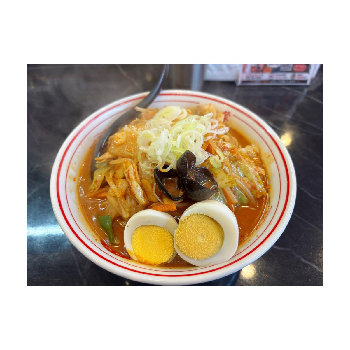 potchapocha's tweet photo. 朝のイライラを落ち着かせるために朝ごはんは抜いてお昼に中本！ やっぱストレス溜まったら辛いものよね🌶️  でも、この後 学校に行くこと考えてお腹を大事にゴモミ🤣 今度行ったら北極やさいか、まだ食べたことないヒヤミヤにしよう😋💕 https://t.co/Rg5MB9E51c