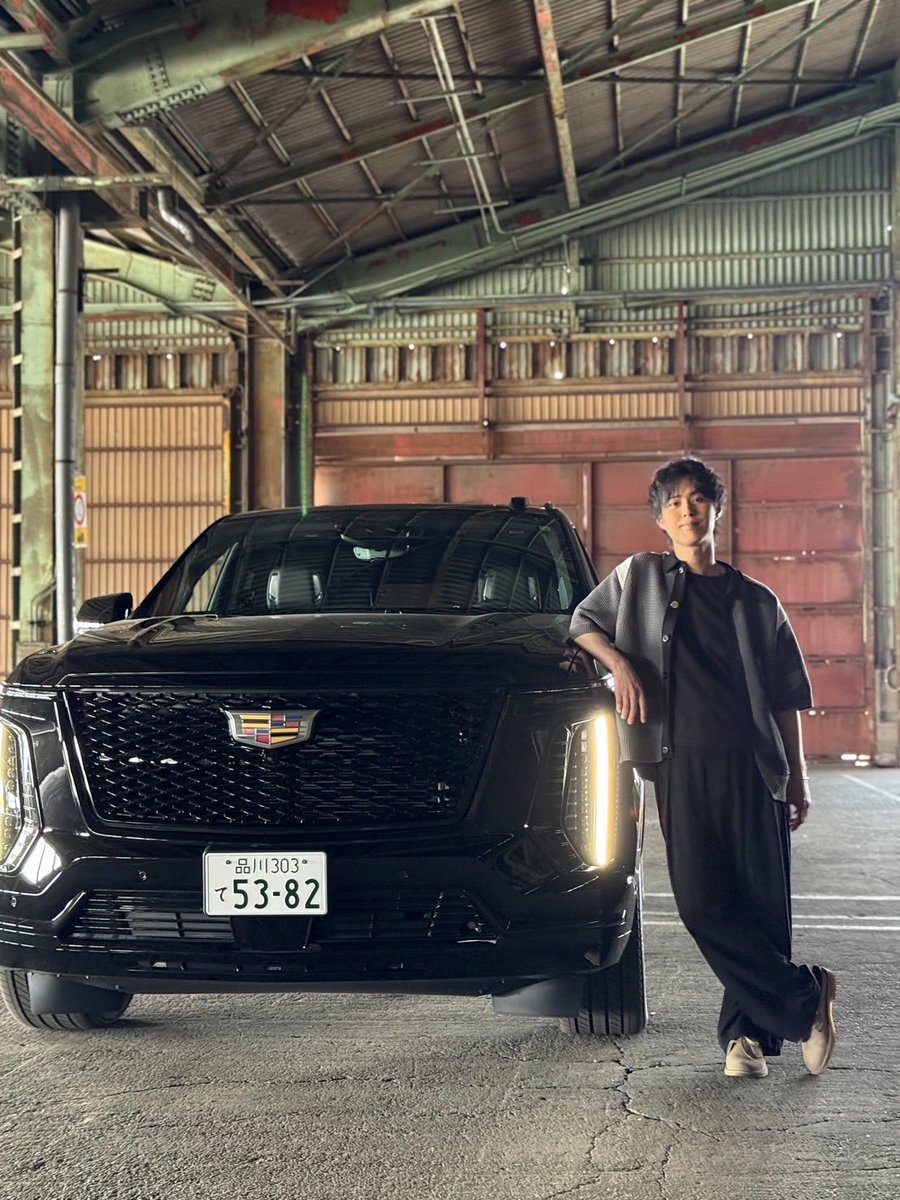 dp_yori's tweet photo. 本日！カーセンサーEDGE 8月号
『もう一度オープンカーに乗る！』
（6月26日発売号）にYORI出演の連載「YORI×SUV Style Drive」が収録！
 
■定期購読はこちら
https://t.co/FxMuPDFTvB
 
■最新号の購入はこちらから
https://t.co/pzcT5cGYge https://t.co/83EG5DNqCB
