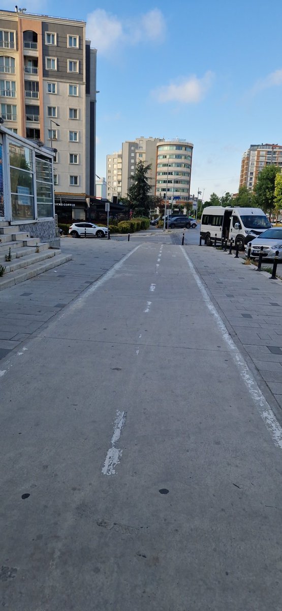 ulusan_orhan's tweet photo. Günaydın güzel sabahlar yeni bir gün  başlıyor yeni umutlar herkesin umudu bol olan bir gün olsun güzel aydınlık dolu günlere
#cuma
#benim için anlamı yarin tatil günü https://t.co/9tYo875C69