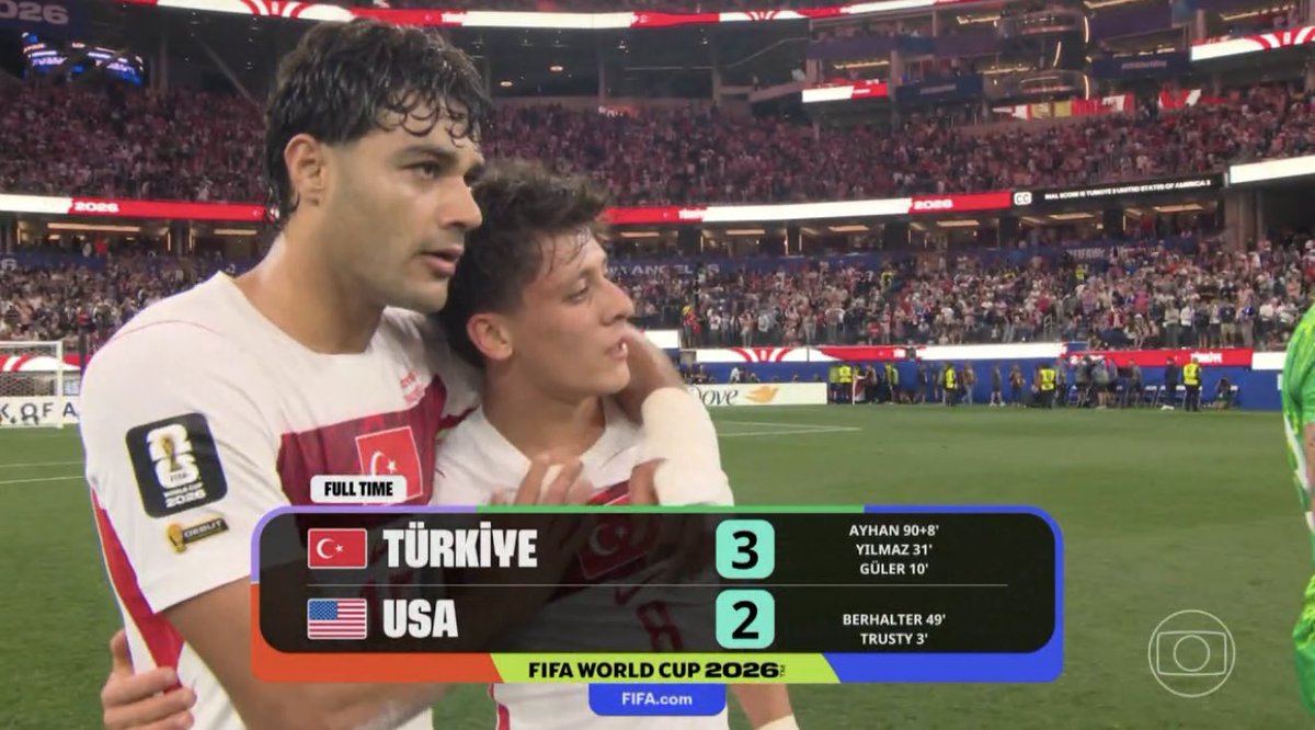 futebol_info's tweet photo. FIM DE JOGO | 🇹🇷 Turquia 3x2 Estados Unidos 🇺🇸

📸 Reprodução/Globo https://t.co/8U8a2GDbSy
