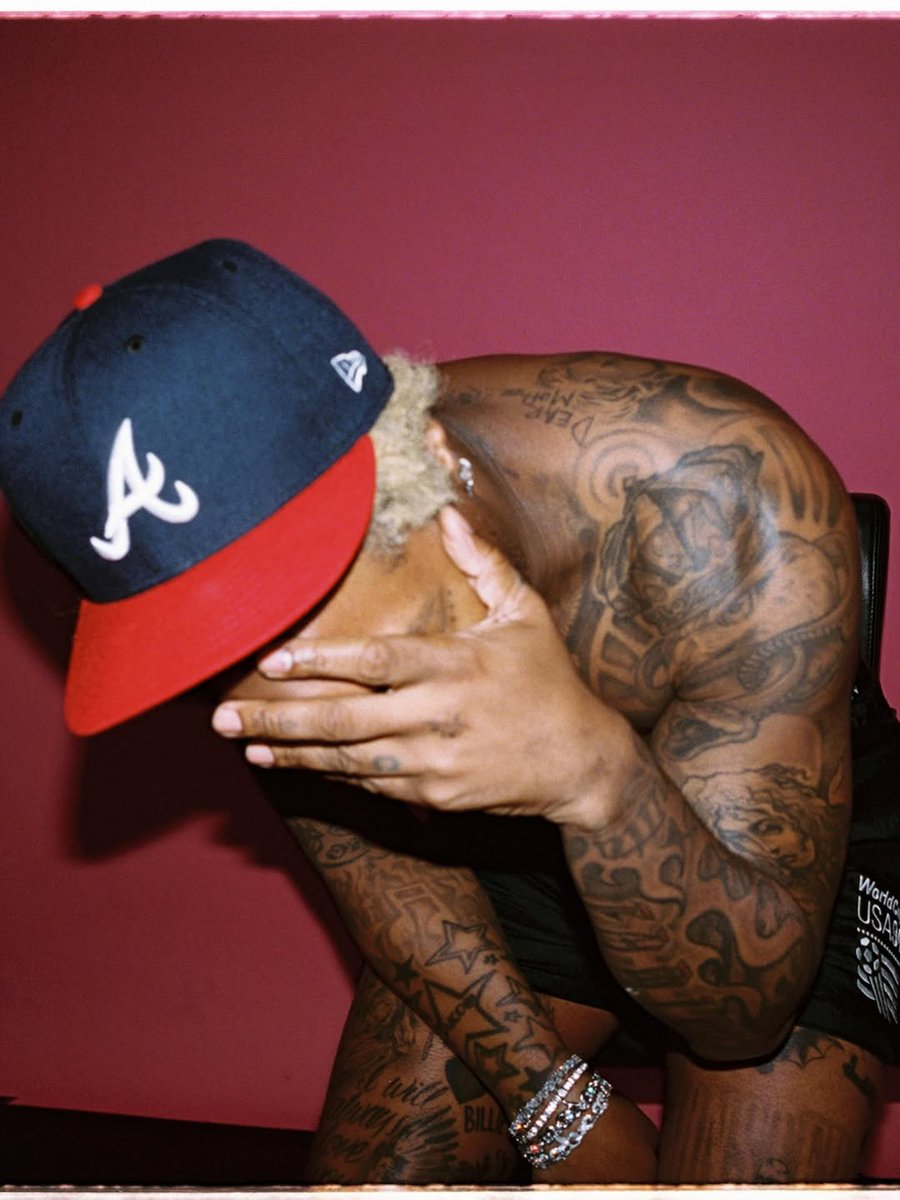 Kurrco's tweet photo. Future's upcoming album 'The Real Me' will be 22 tracks long https://t.co/P7KgIDmZlH