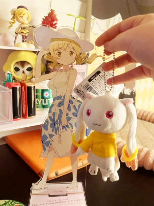 tirofromage's tweet photo. some new mami mail came today, very delighted surprise after work 🎗️ ill probably have to do some artwork to express my happiness https://t.co/aLZJvamrch