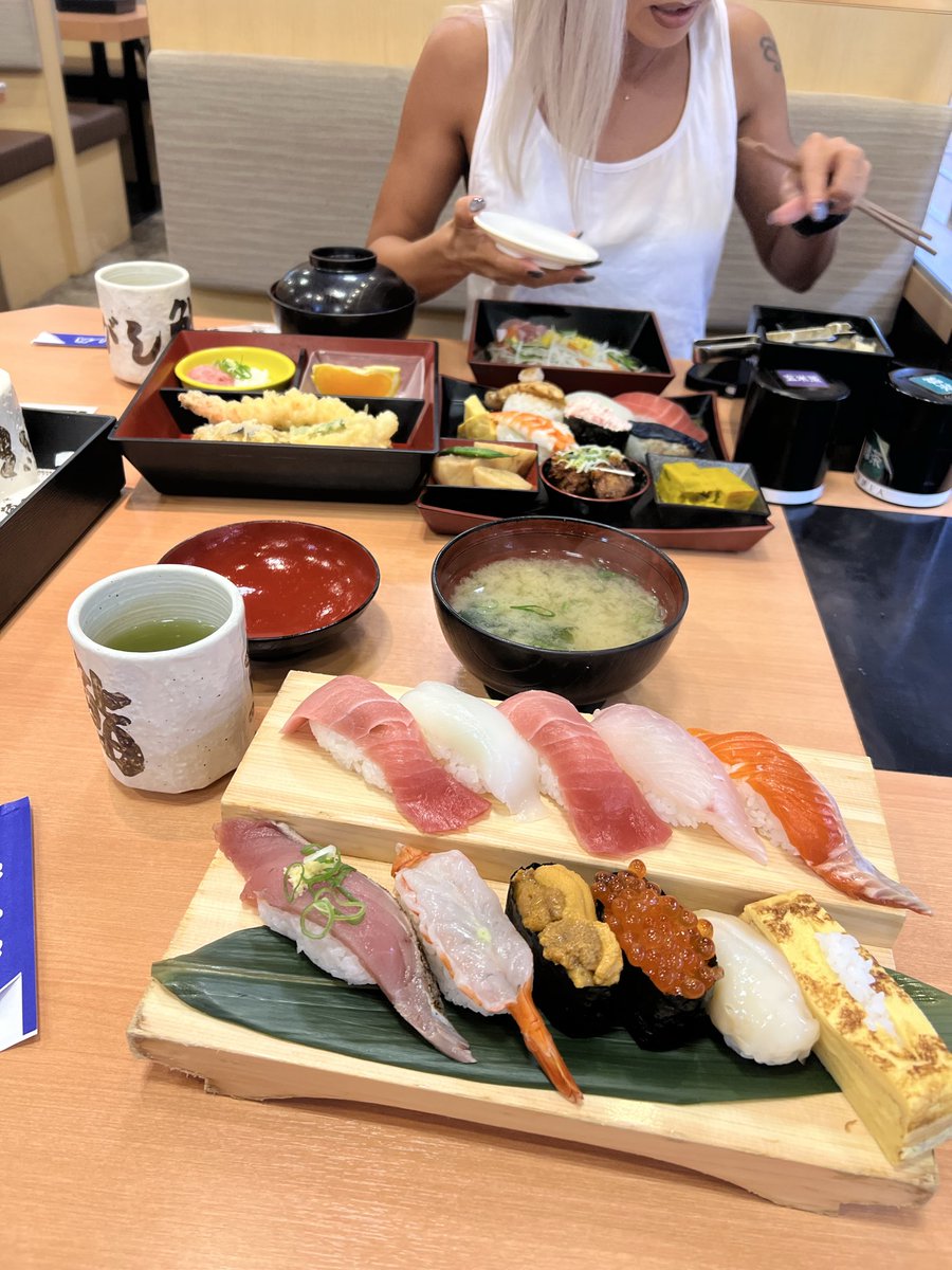 Noddy_cs's tweet photo. 雨で仕事早く終わって嫁とランチデート😋 https://t.co/egIpPRvsMs