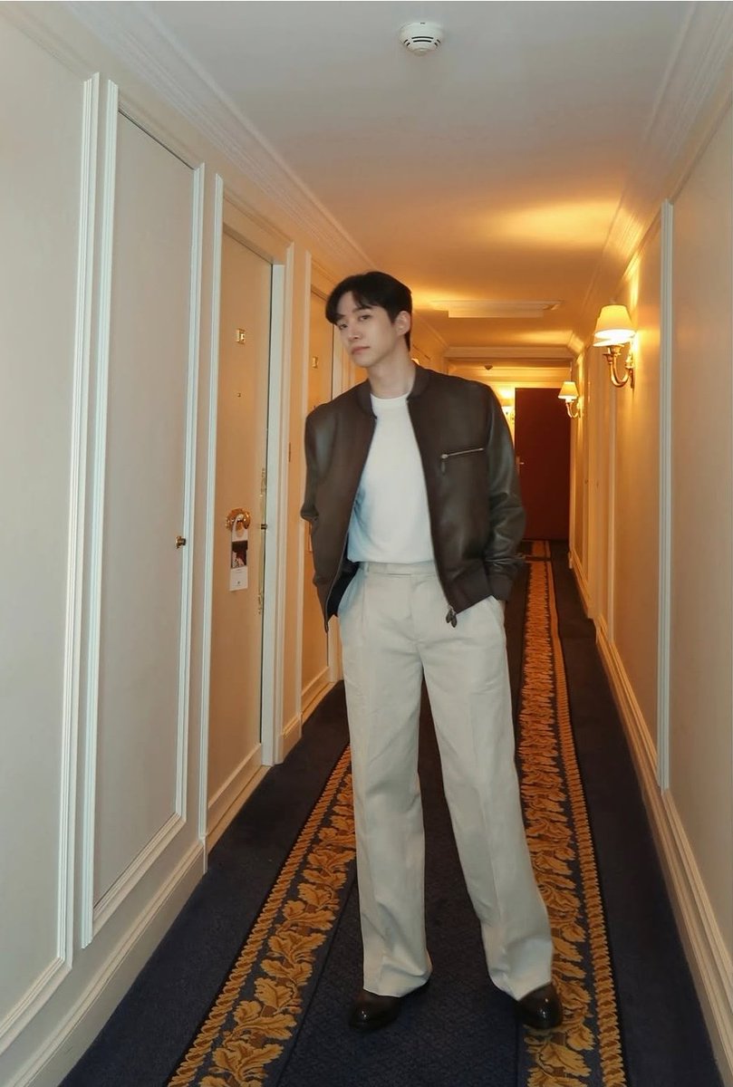 hydz_dee's tweet photo. #LEEJUNHO x #Berluti https://t.co/9X8gbCbmXg