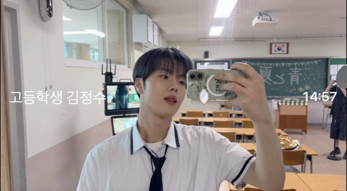 Dewguin's tweet photo. 뎡나귀여워어어어 https://t.co/dz76ikIwIw
