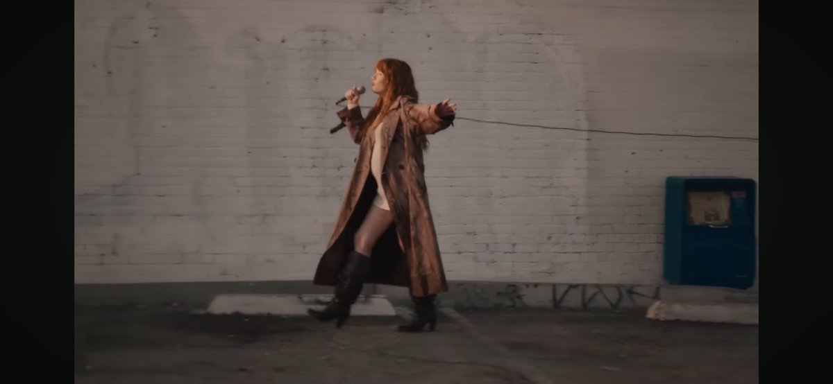 carlyraeportal's tweet photo. Carly gravou o vídeo de ‘On Wires’ durante sua gestação, confirmando a teoria de que o álbum já está pronto desde o ano passado 🥹❤️ https://t.co/q4HU1ykB7f