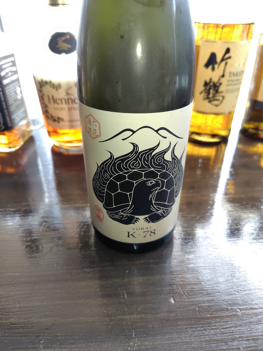 asamade0318's tweet photo. 6/26  夜の部のおすすめは岩牡蠣、生鰹、南鮪中トロ、たこブツです！また少量ですが鮎の塩焼きもございます！岩牡蠣は大きく食べ応えがあります！夜の部もよろしくお願い致します。
#水戸グルメ
#水戸居酒屋
#子連れok
#喫煙可能店
#水戸ランチ
#お刺身
#天ぷら
#お通しなし https://t.co/8pUr9h5EFw