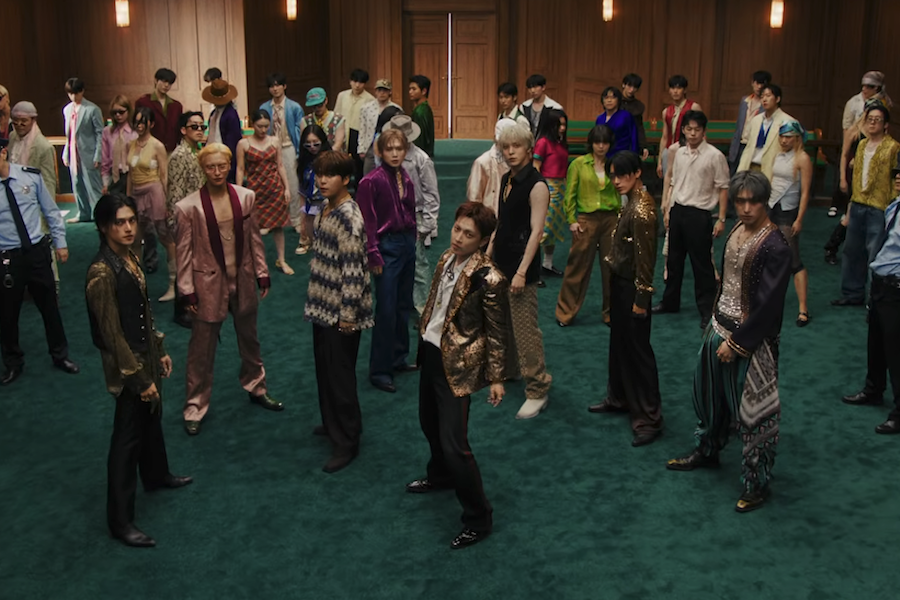 soompi's tweet photo. WATCH: #ATEEZ Captivates With Their Bold Charm In "BAD" Comeback MV
https://t.co/i5G271n5HP https://t.co/WSI3vD9lId
