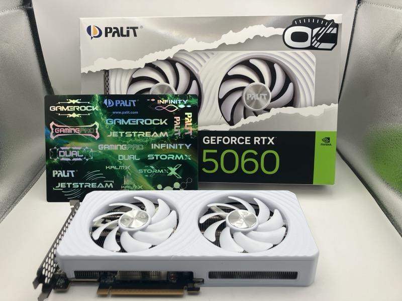 Palit RTX5060 WHITE OC 8GB」をお売りいただきました✨ 白が美しい