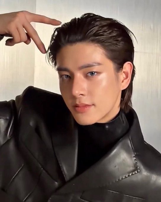 mikisjyun's tweet photo. บ้อกแบ้กตุวจิง ทรงนี้หล่ออั https://t.co/t1k9XnIgKt