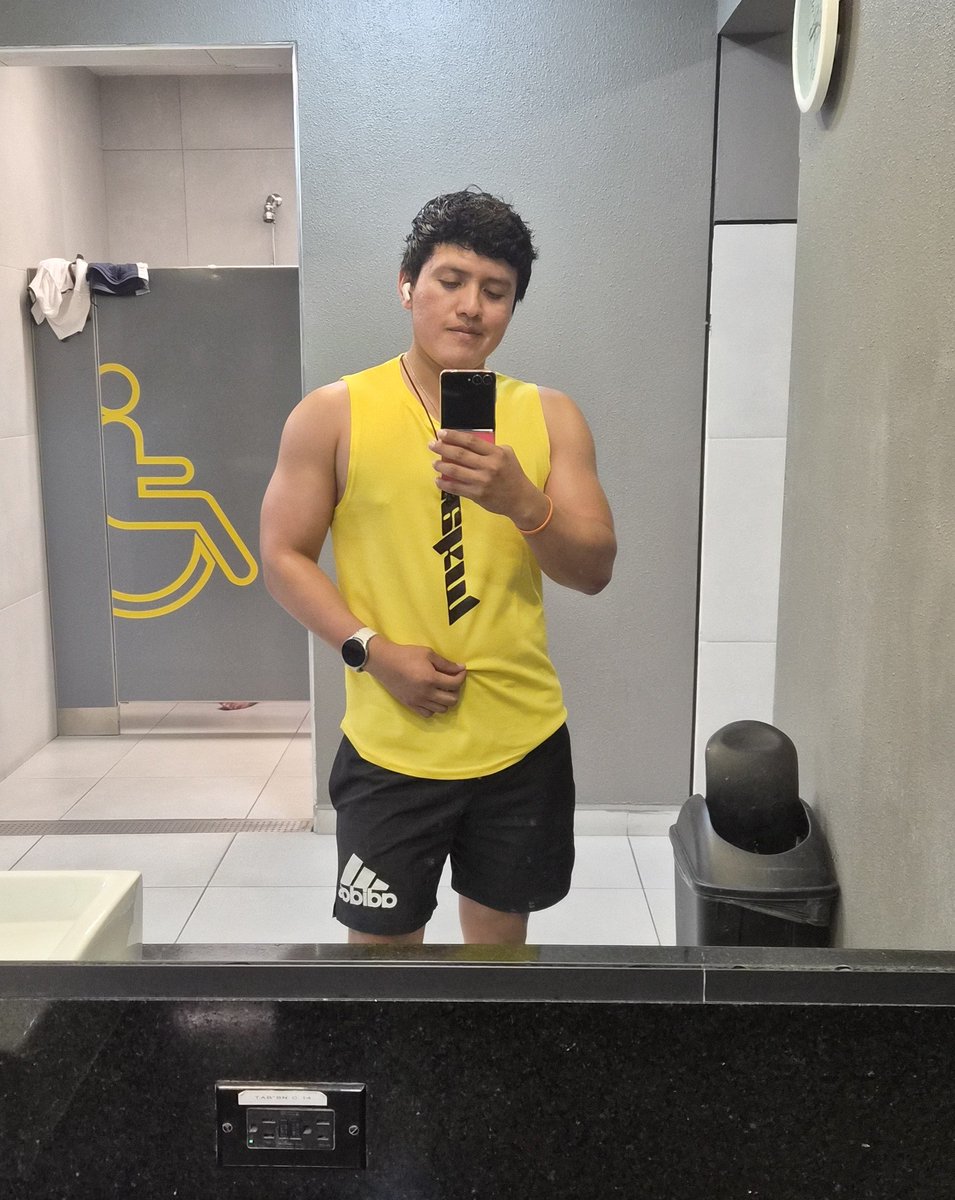 HenryyGaymer's tweet photo. En el gym // En tu cuarto 🥵

@EncuentroGayMty @EncuentroGayTab @EncuentroGayVhs @chicos_en_tanga 

Ya me siguen en https://t.co/txFoKkt55j https://t.co/kUFqmKZfgM