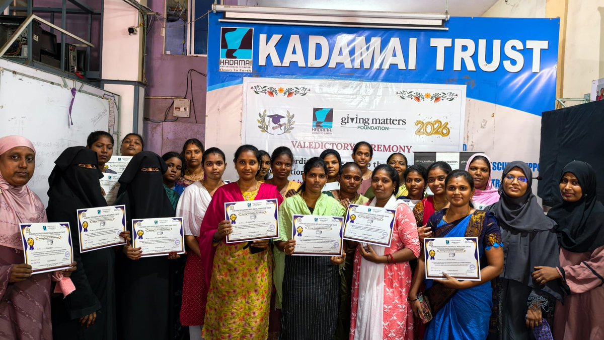 KadamaiE's tweet photo. 🎉 Successfully concluded the Advanced Tailoring Training Program in North Chennai with the support of Giving Matters Foundation.  100 women received certificates, and 2 sewing machines were distributed with the support of PayPal Corporate. https://t.co/3xss25PFWI
