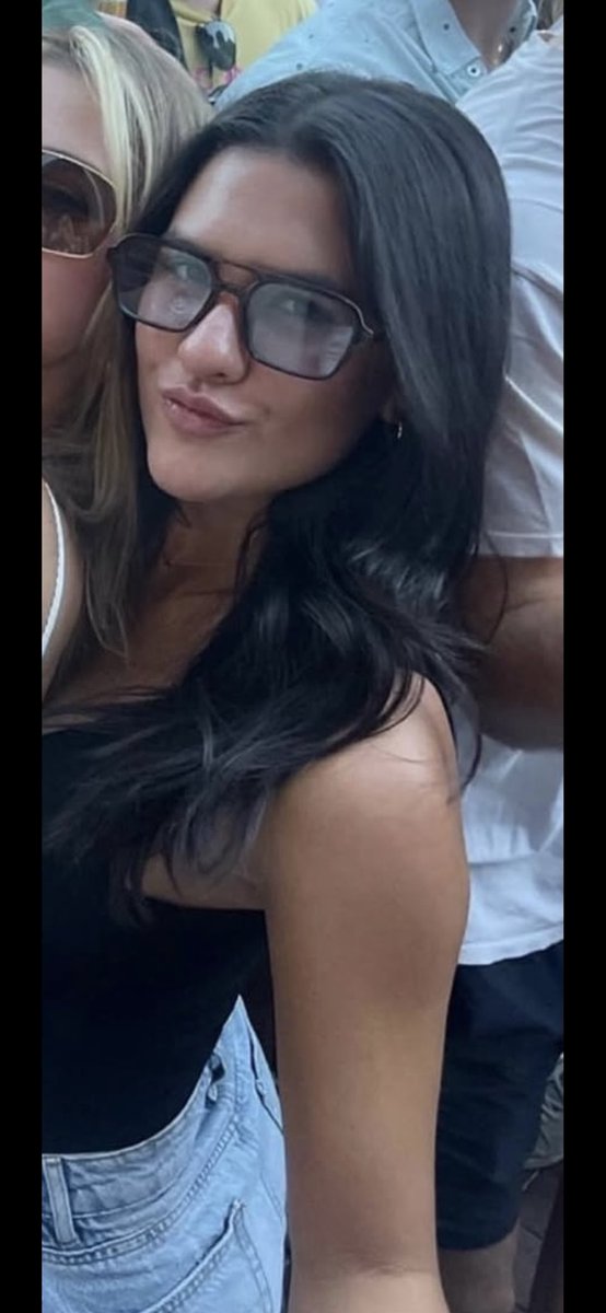 IRLGirlLeaker's tweet photo. Cuck @Peter9581497332 wanted his sister posted. Send tribs of her cum deserving face and make her your personal slut https://t.co/Bm6BzusYC6