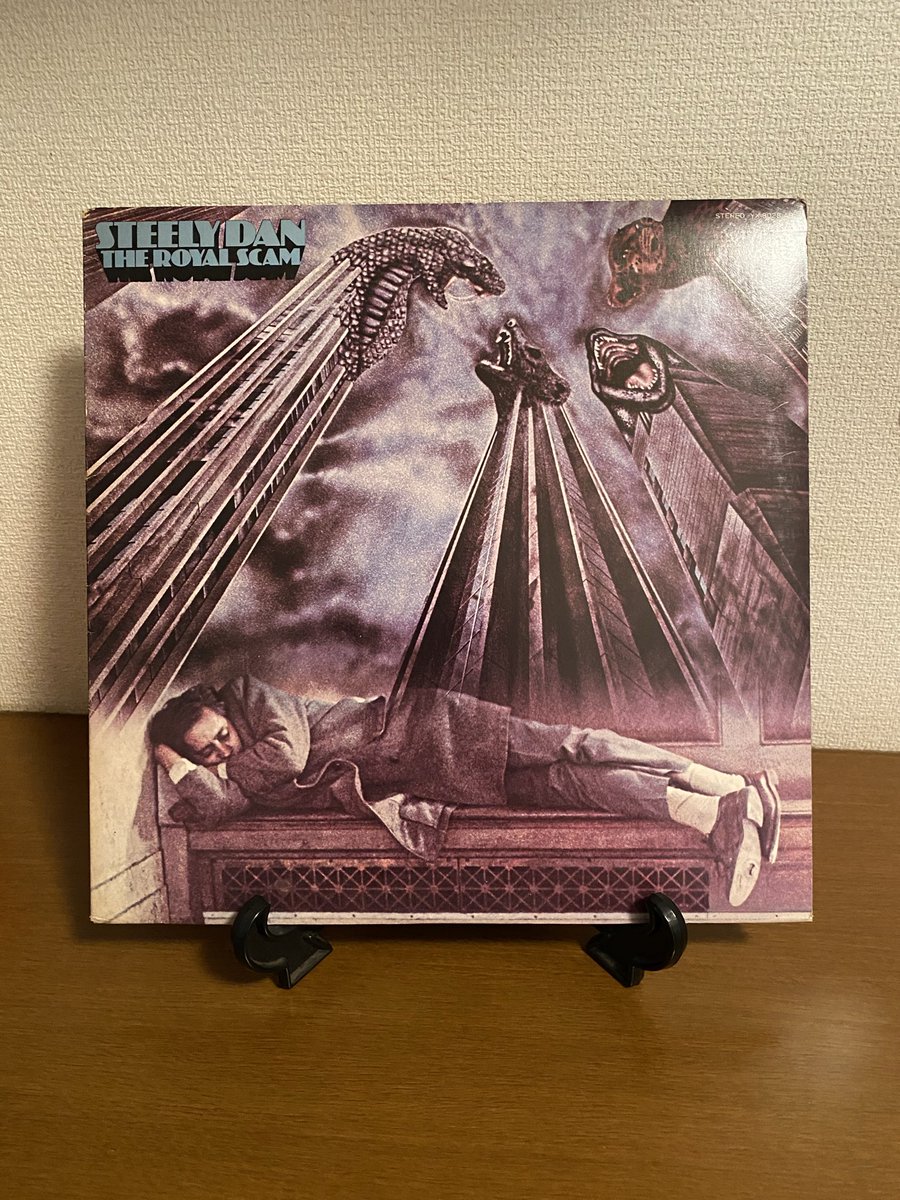 x1et4's tweet photo. Steely Dan  The Royal Scam 🔶 1976年5月リリース、Billboard 200 No.15 🌈 ジャズロックの名盤 🗿 メロディアスなギター🎸リフが心地良いDon't Take Me Alive🎵グルーヴィーなEverything You Did🎵がいい感じです⛱️ https://t.co/2Dr9hZMs0h