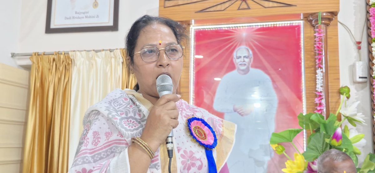 Babitasharmabtp's tweet photo. प्रजापिता ब्रह्माकुमारी ईश्वरीय विश्वविद्यालय, भरतपुर द्वारा आयोजित ‘आध्यात्मिक ज्ञान दिवस’ (मातेश्वरी जगदम्बा सरस्वती जी की 61वीं पुण्यतिथि) कार्यक्रम में सहभागिता की।
@INCIndia @INCRajasthan @MahilaCongress @RahulGandhi @LambaAlka @ashokgehlot51 @SachinPilot @sarika171174 https://t.co/W85K2mtRfW